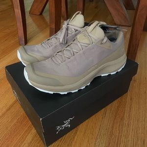 Arcteryx brand new Aerios GTX Shoes